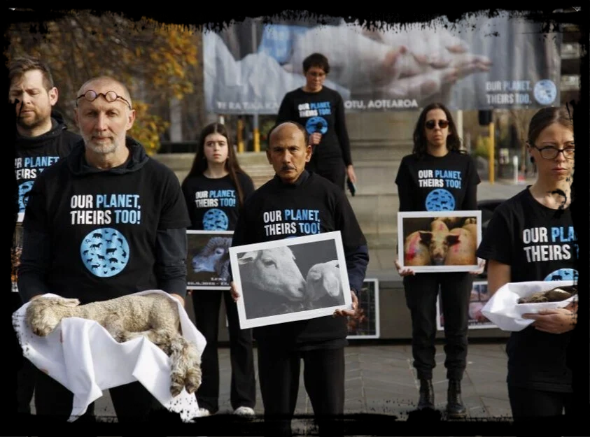 ActionWithBorder ActionWithBorder